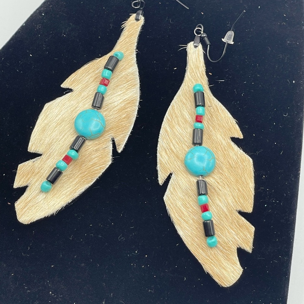 Elegant Leather Feather Earrings with Turquoise and Black Beads